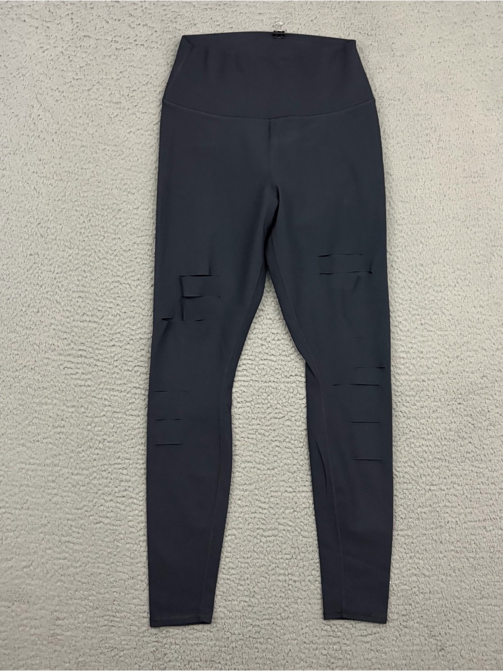 ALO Yoga Ripped Warrior Leggings Women’s Medium High Rise